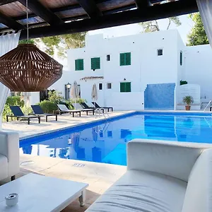 2* Pensión Casa Ceiba Maria